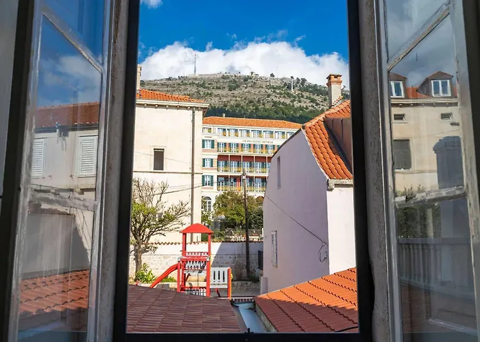 Ranieri - One Bedroom With View