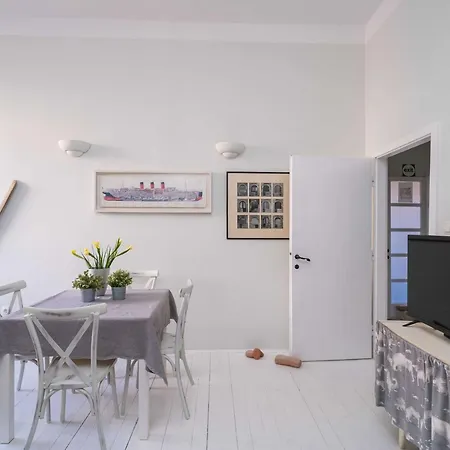 Apartment Ranieri - One Bedroom With View *