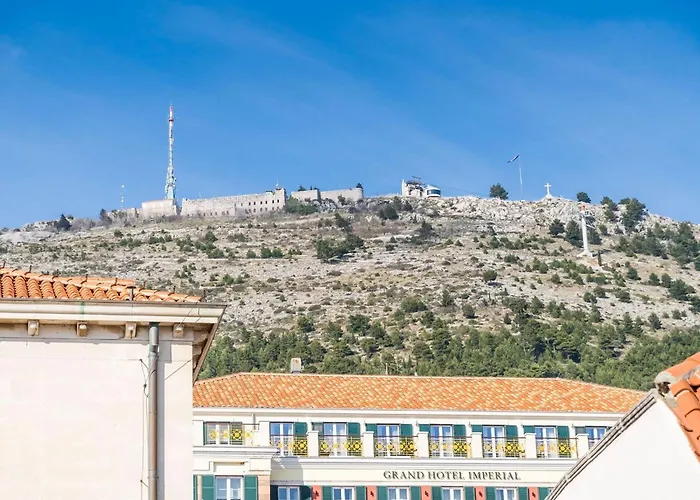 Apartamento Ranieri - One Bedroom With View *